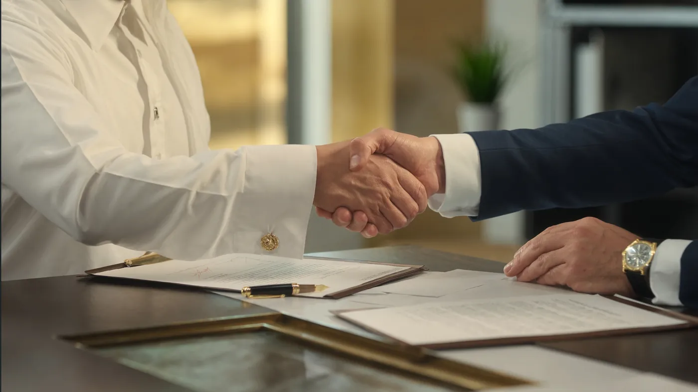 شراكة أعمال وتوقيع اتفاقية